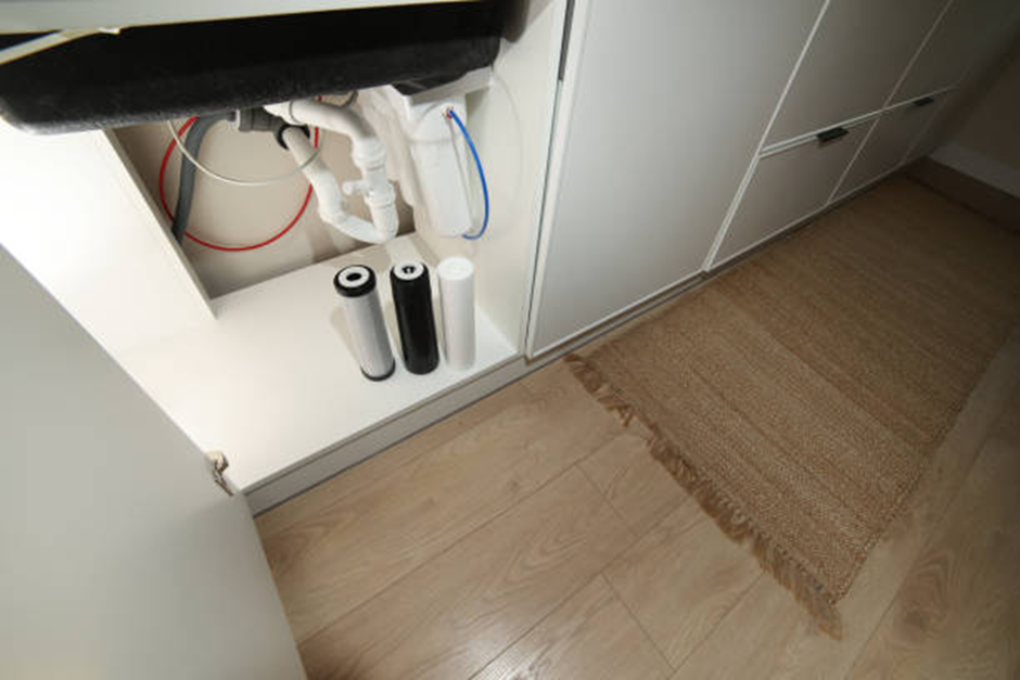 廚下型淨水器
